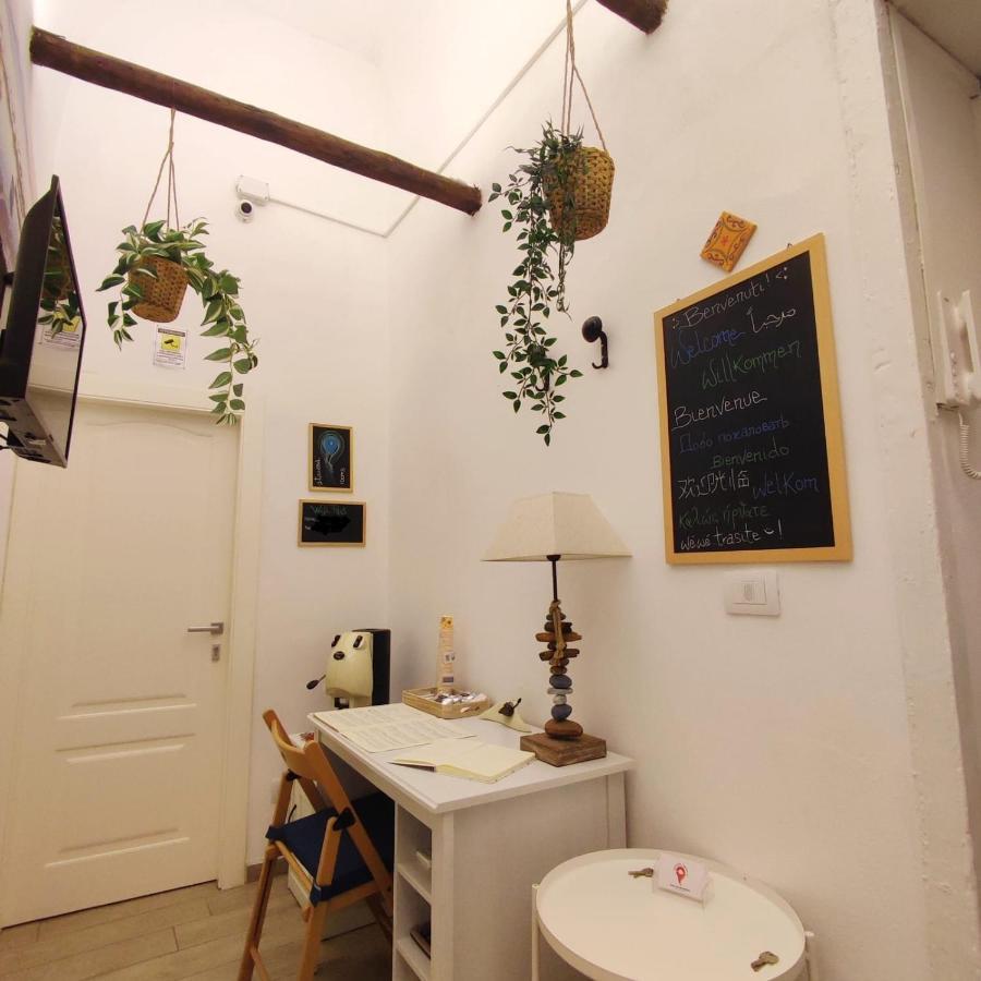 Staicca Rooms Naples Exterior photo